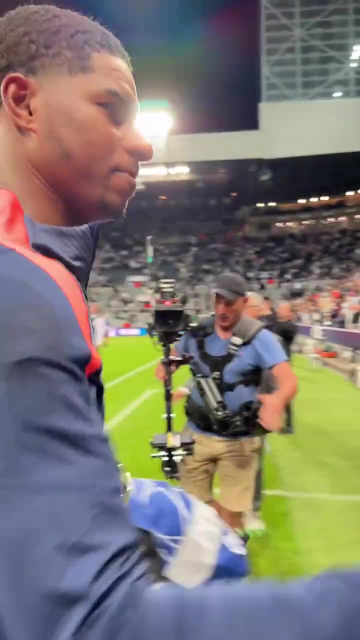 回到英倫的拉師傅是MVP拉什福德梅開(kāi)二度助巴薩歐冠開(kāi)門紅