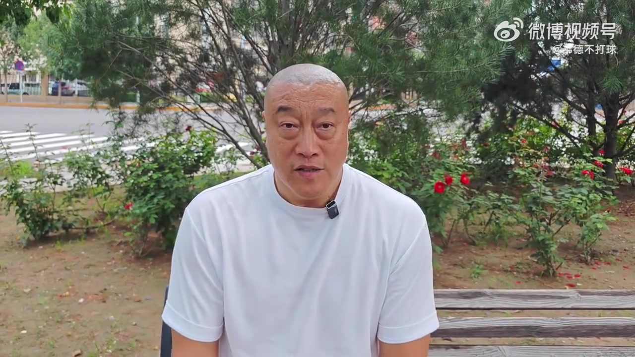 老詹當年去熱火算抱團嗎馬健當然算但抱團是一項偉大舉措