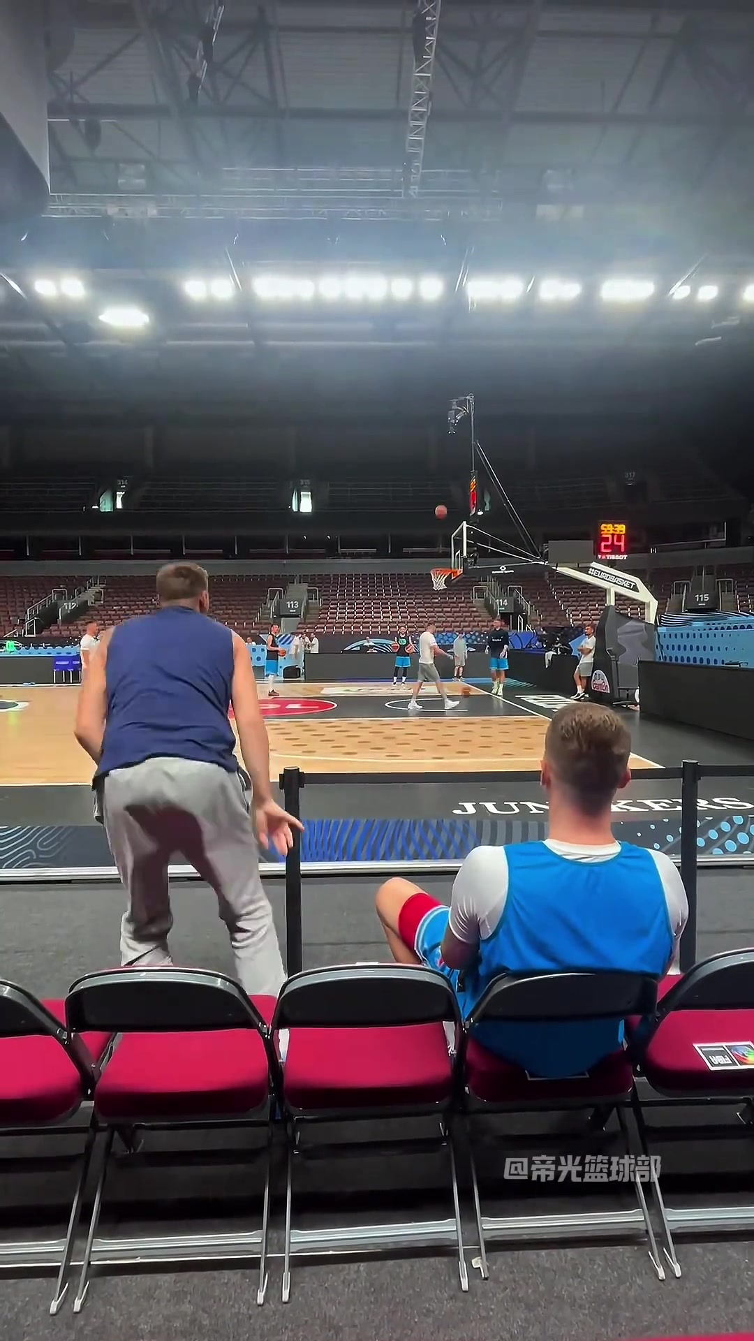 東契奇超遠坐投?這核心力量強到可怕