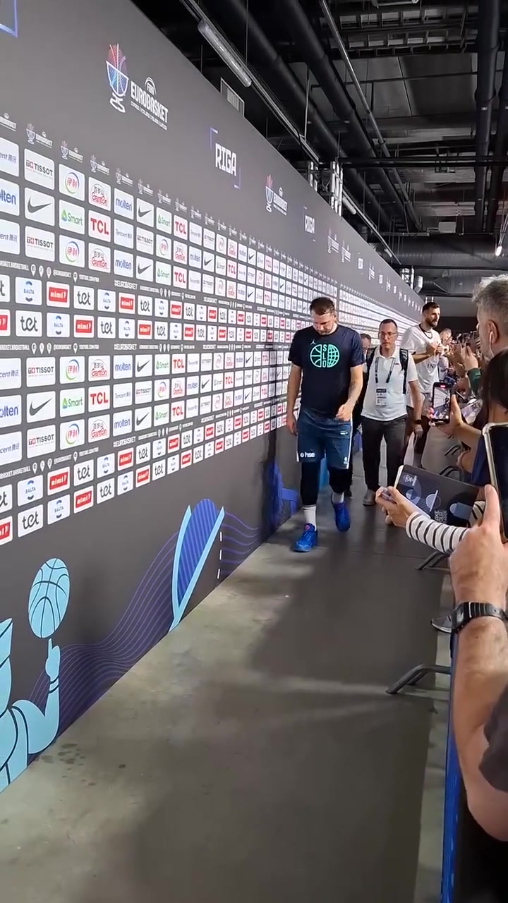 東契奇39分10籃板7助攻盡力了沒能幫助國家隊更進一步...