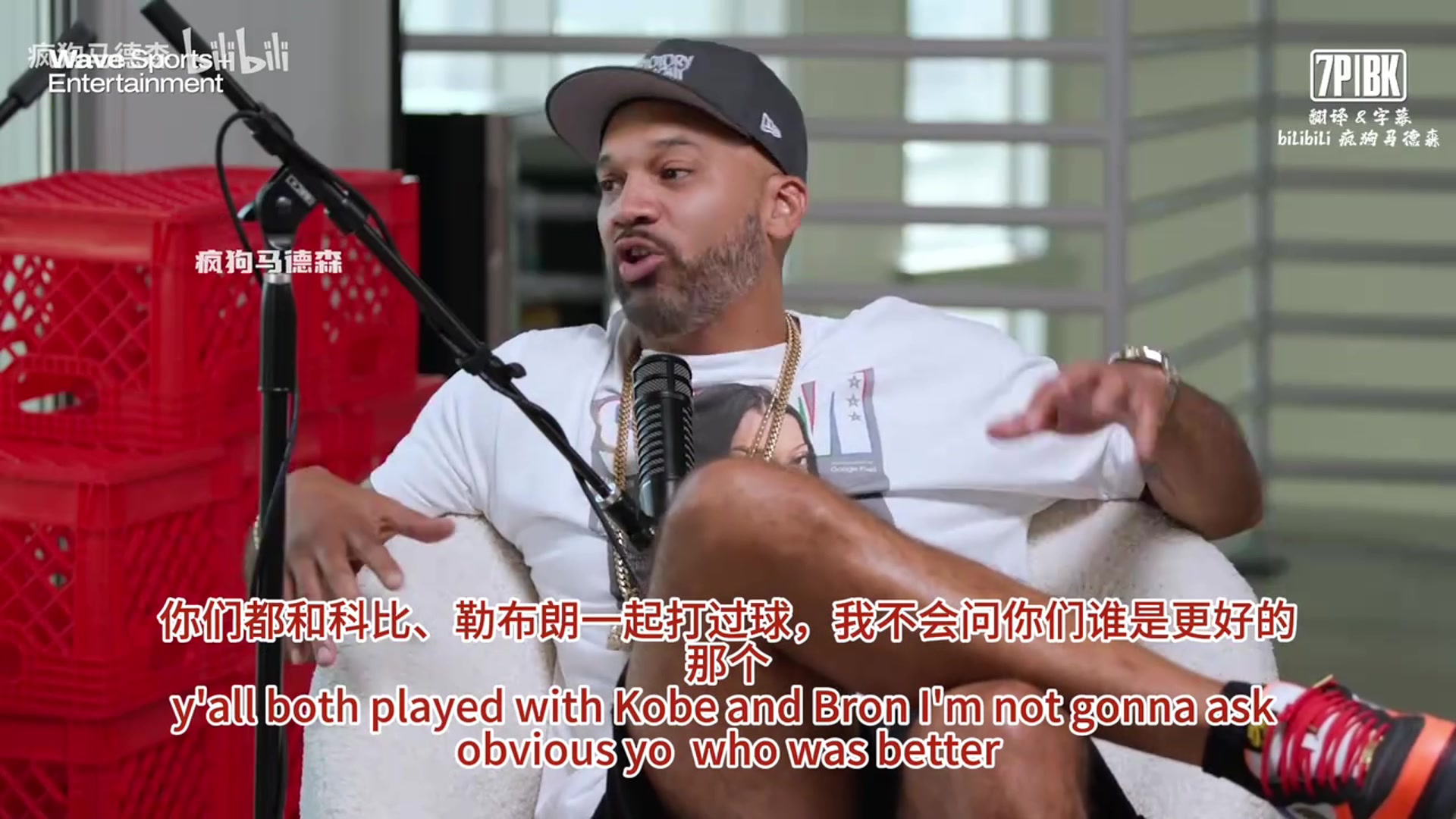 韋德科比會在任何時候出現(xiàn)在訓(xùn)練館而老詹總是第一個到訓(xùn)練館