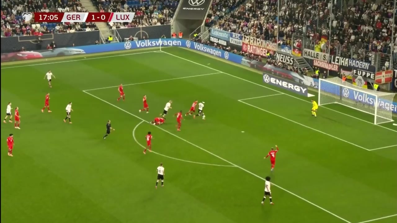 格納布里造紅點(diǎn)套餐基米希主罰穩(wěn)穩(wěn)命中德國(guó)2-0領(lǐng)先盧森堡