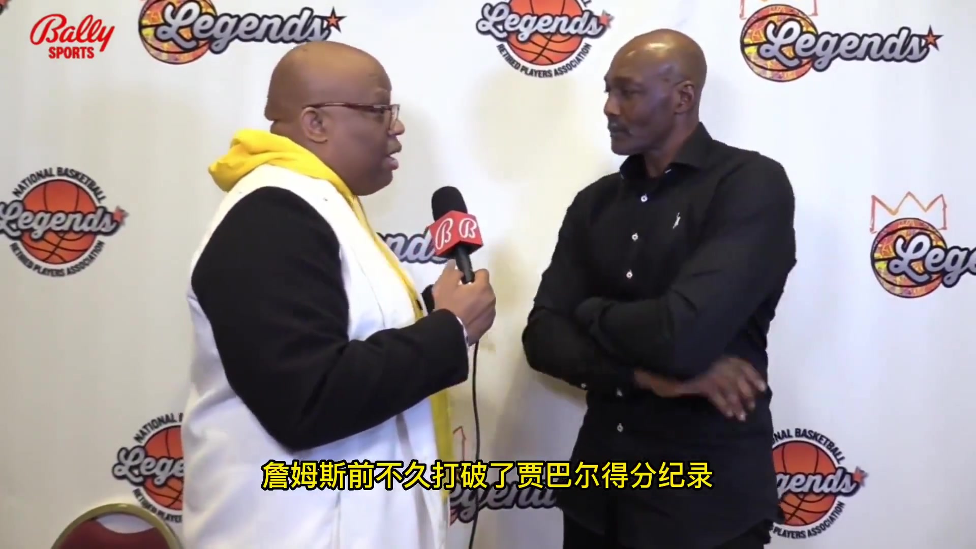 實(shí)在人卡爾馬龍此前詹姆斯比我更好當(dāng)時(shí)就覺(jué)得他很特別