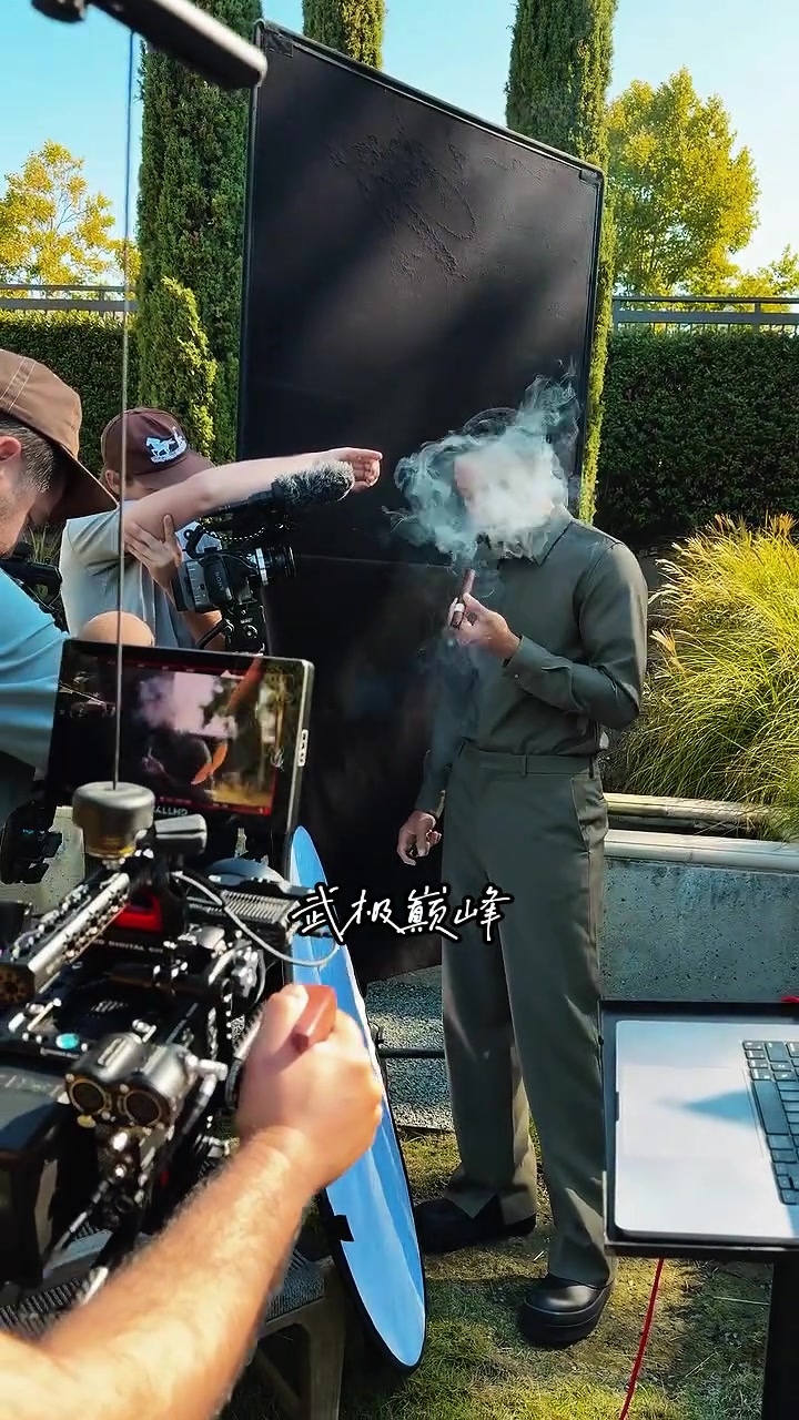 小學生變大佬庫里拍攝廣告大佬氣勢十足