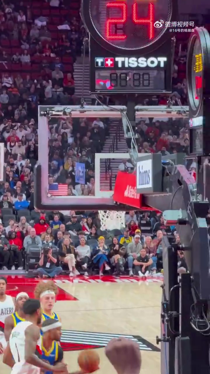 底線視角看楊瀚森這幾個進球這傳球假動作把對手晃得結結實實的