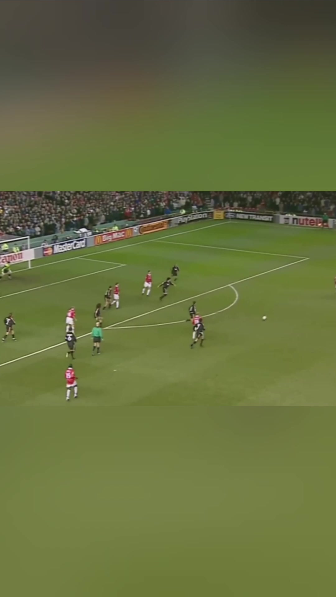 小貝非常罕見(jiàn)的進(jìn)球方式禁區(qū)前連過(guò)皇馬三人破門(mén)