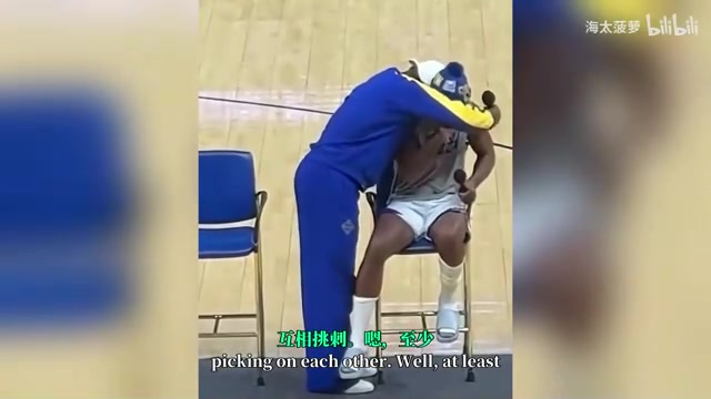 庫里這倆人在干啥巴特勒和希爾德訓練中關于單挑的對噴