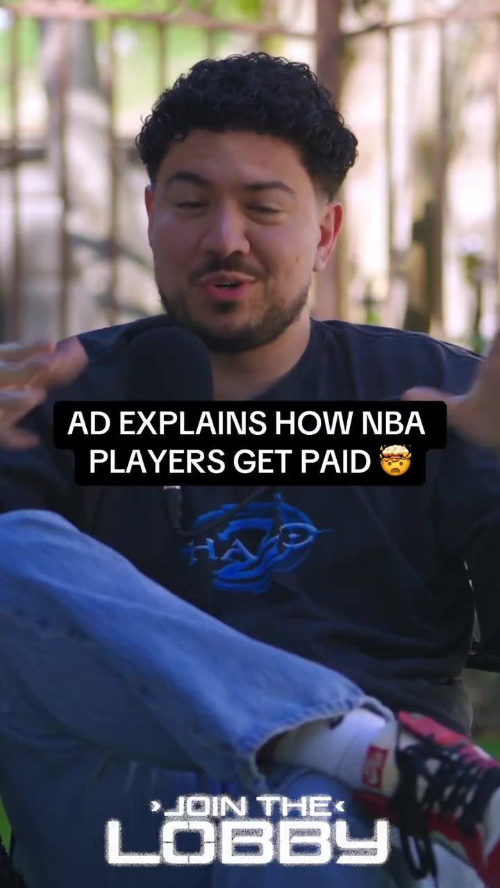 NBA球員是怎么發(fā)工資的濃眉有的12個月發(fā)完有的6個月看你需求