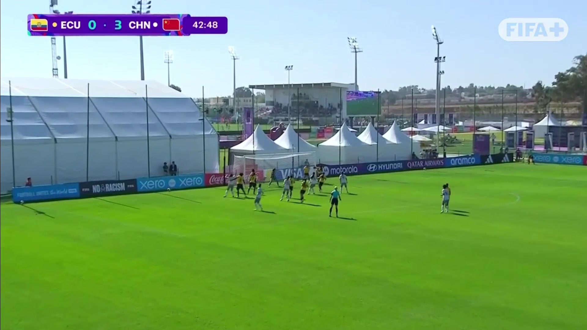 直接打花了U17中國女足4-0領(lǐng)先出線在望宋語后點破門