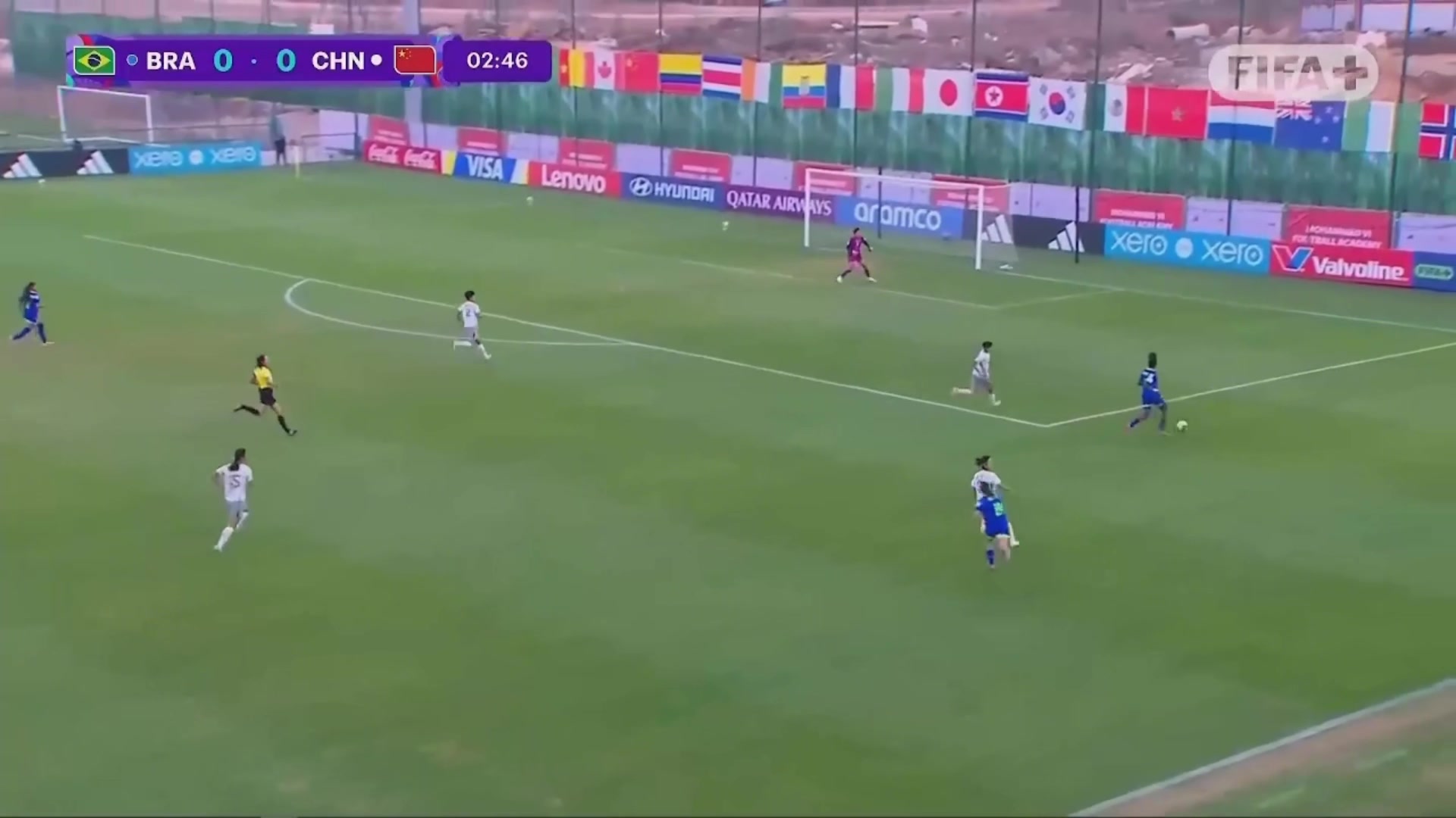 開局不利開場(chǎng)3分鐘U17女足先丟一球0-1落后巴西