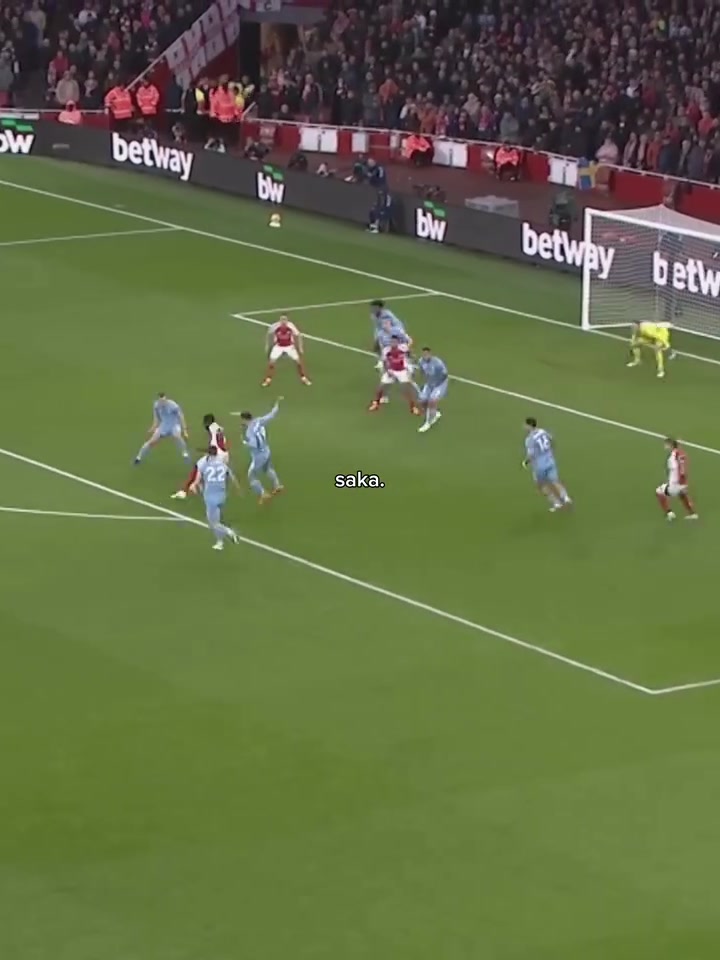 歡迎來到薩卡走廊薩卡在右路那些精彩的單兵操作